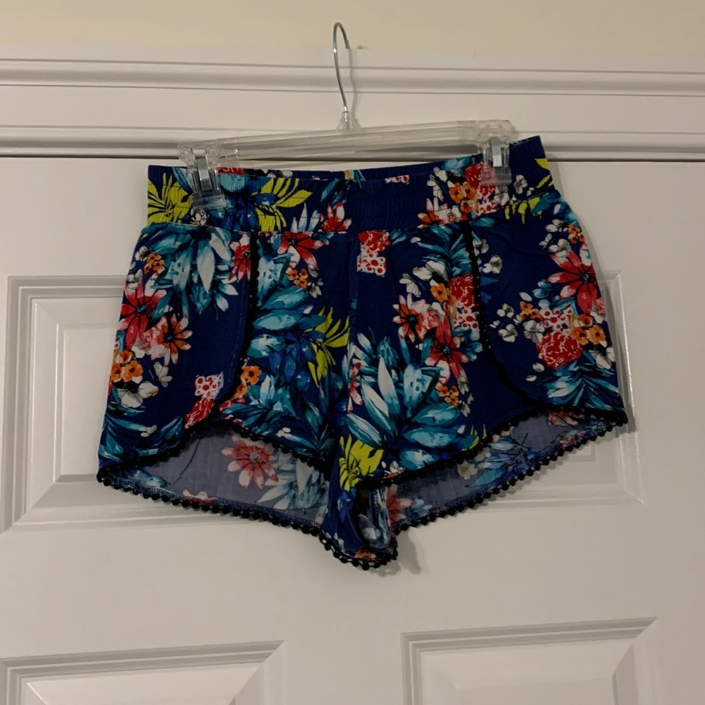 Sassy LOVE TREE shorts